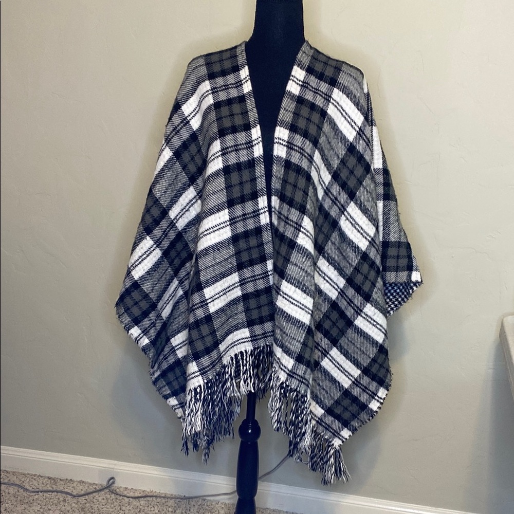 Grace Poncho The Chi Chi Boutique Plaid Black and White